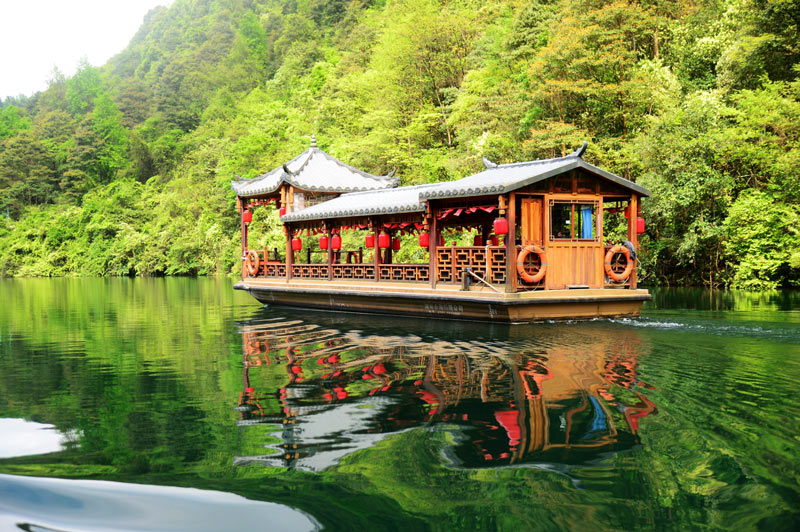 ho-bao-phong-truong-gia-gioi-dao-thuyen-tren-song ho bao phong truong gia gioi dao thuyen tren song